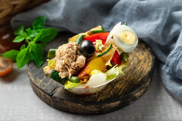 Салат «Нисуаз» в веррине