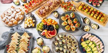 Фуршетный сет "8 МАРТА" на 7-10 персон